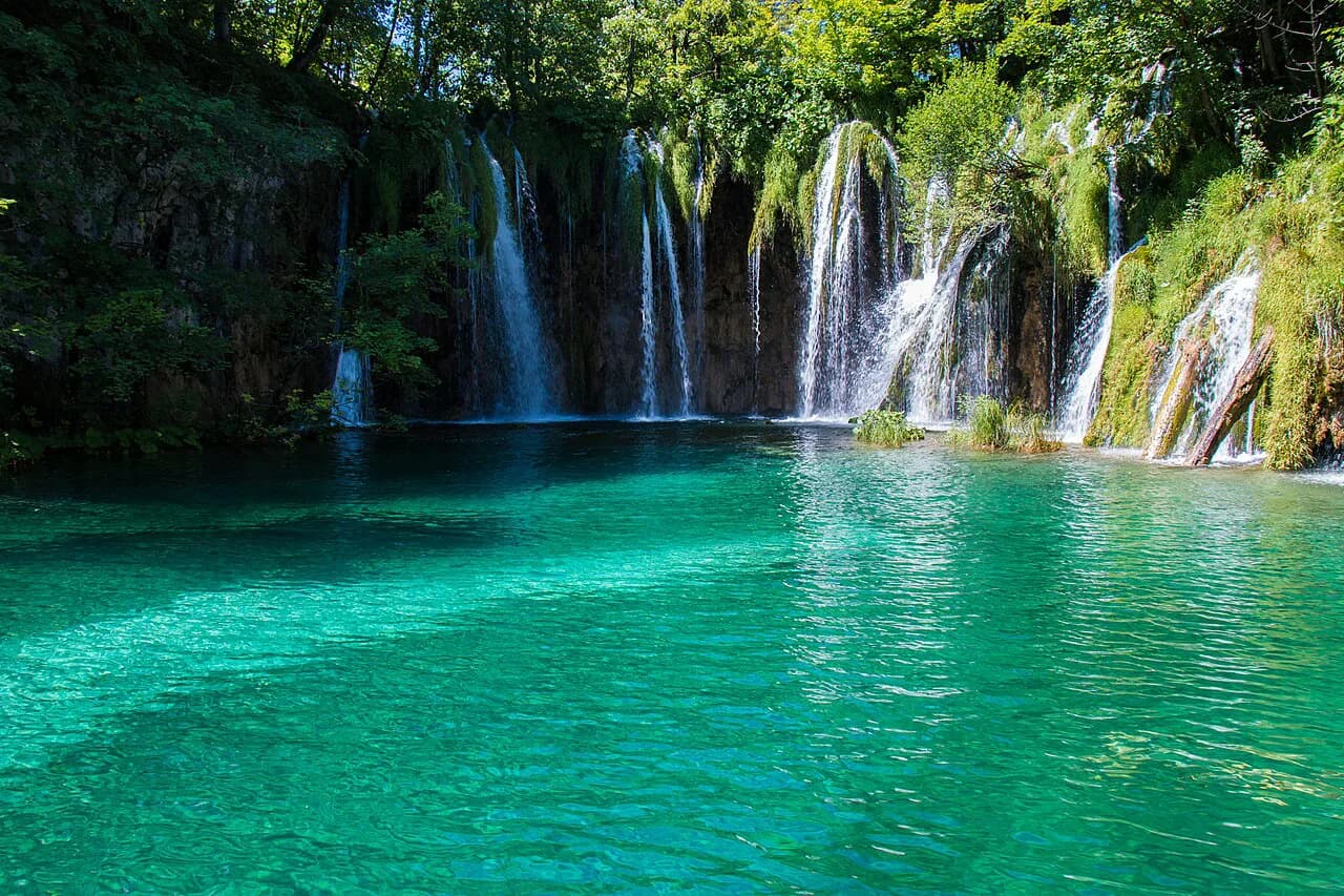Best Places to Visit in Croatia: Coast, Islands and Parks