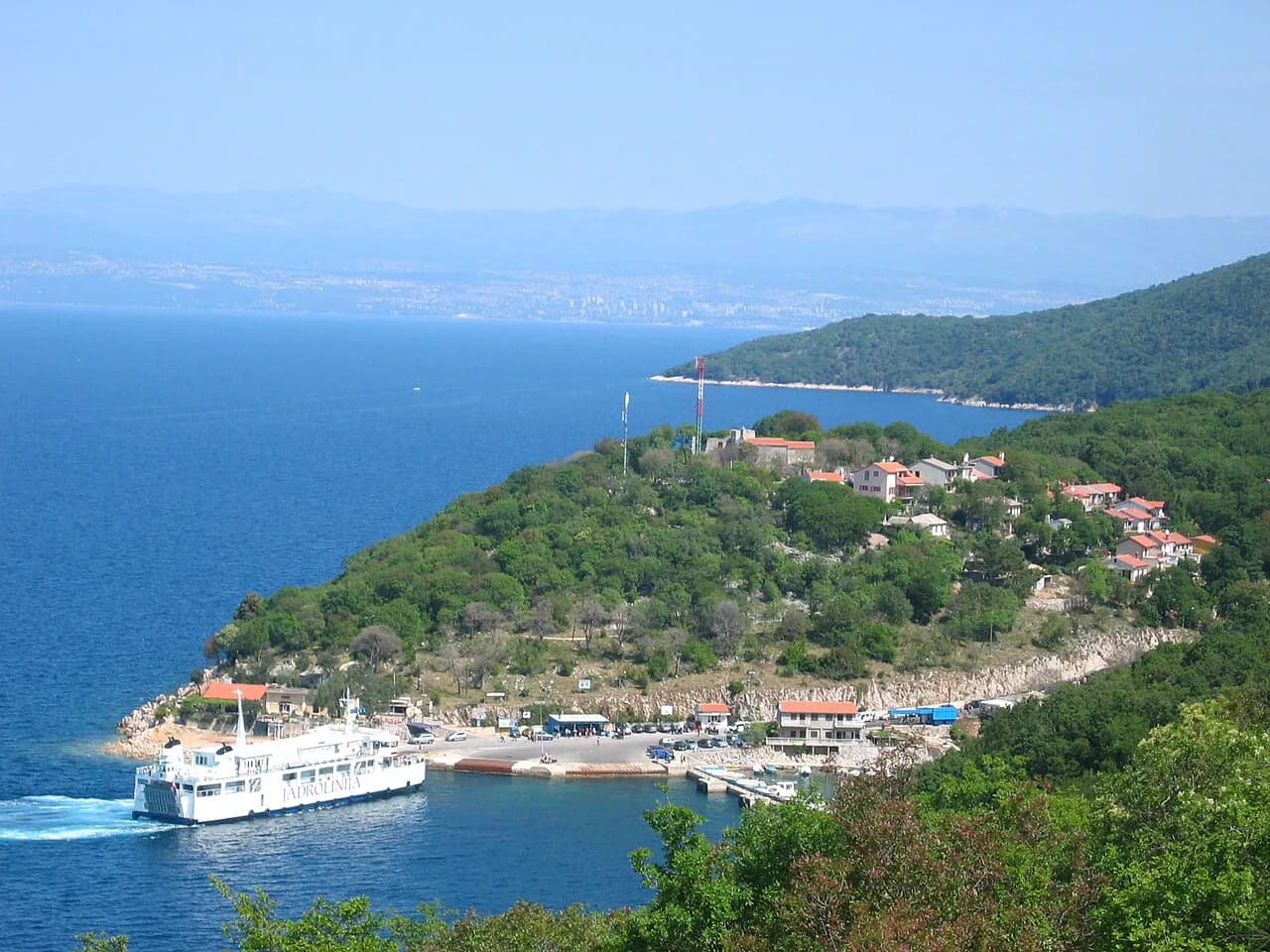 Croatia Island Hopping Itinerary: A 10-Day Route by Ferry