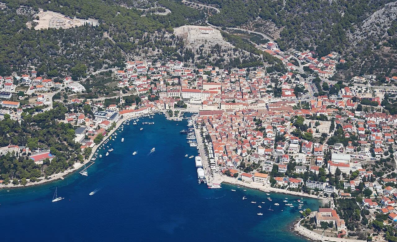 Hvar Island Map: Towns, Villages and Ferry Ports