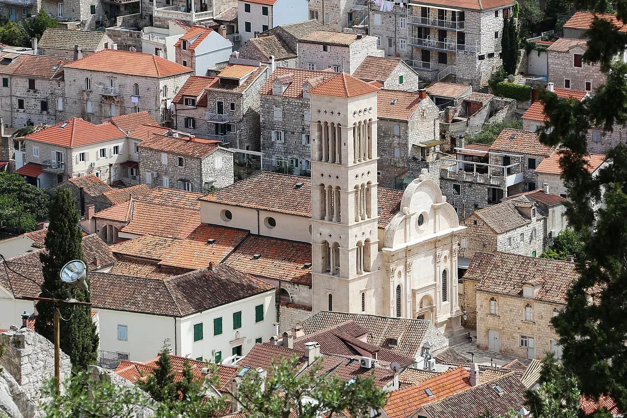 Hvar Main Square Guide: What to See and How Long to Allow