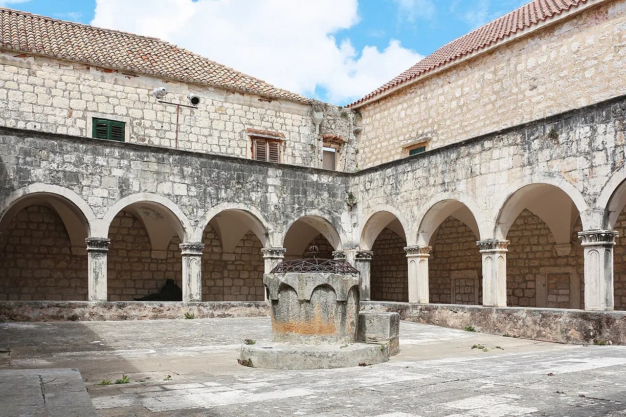 Things to Do in Hvar When It Rains: What to Pick