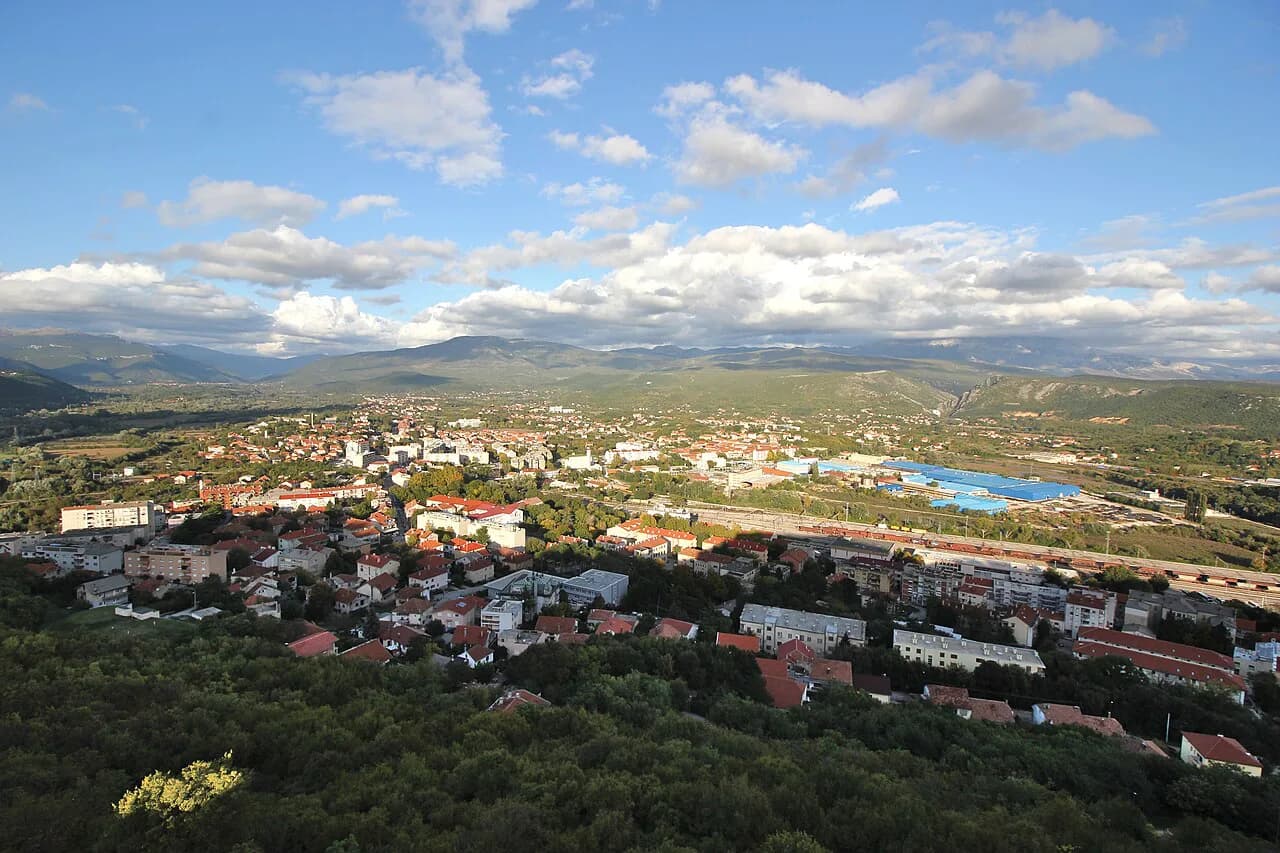 Knin, Croatia: The Fortress, the Old Town and the Krka Source