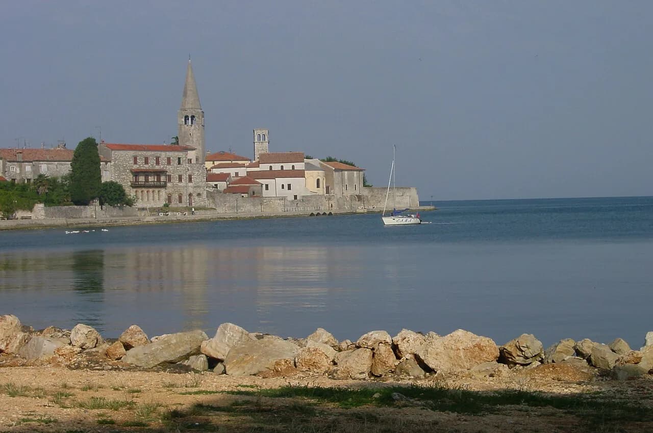 Poreč Old Town: Streets, Squares and Sights to Walk