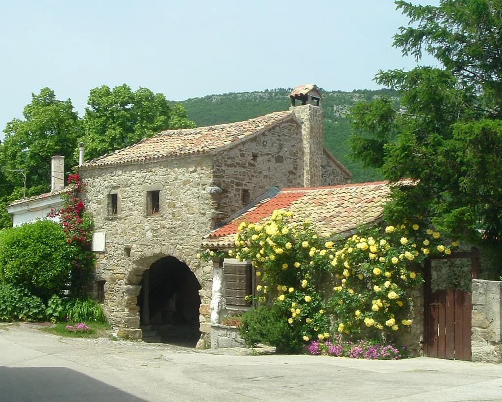 Roč, Croatia: A Guide to Istria's Walled Hilltop Village