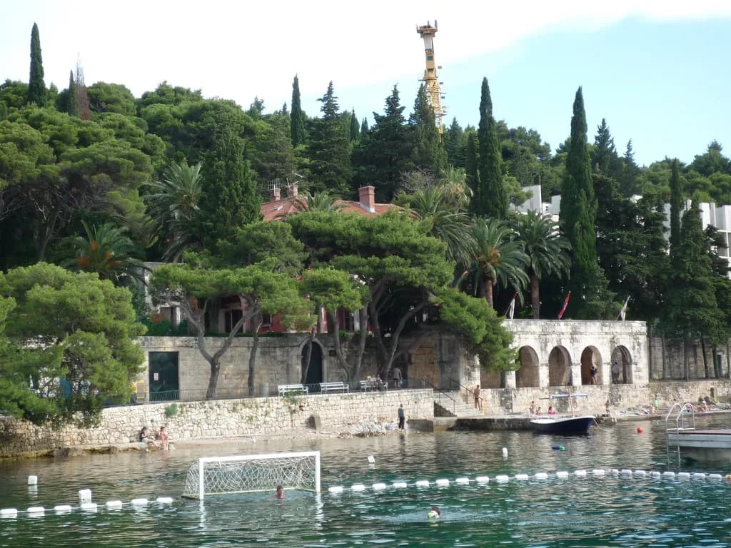 Southern Dalmatia: A Guide to Choosing Your Coastal Stay