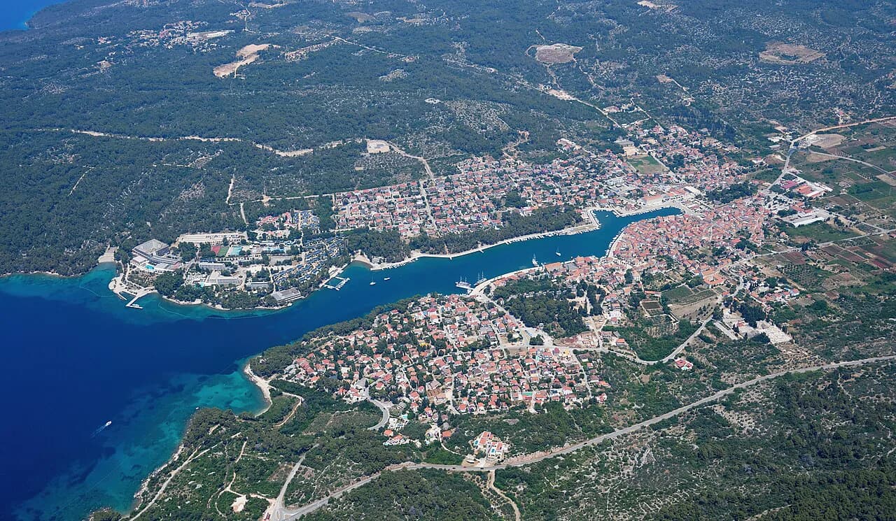 Stari Grad, Hvar: Old Town, Tvrdalj and How Long to Stay