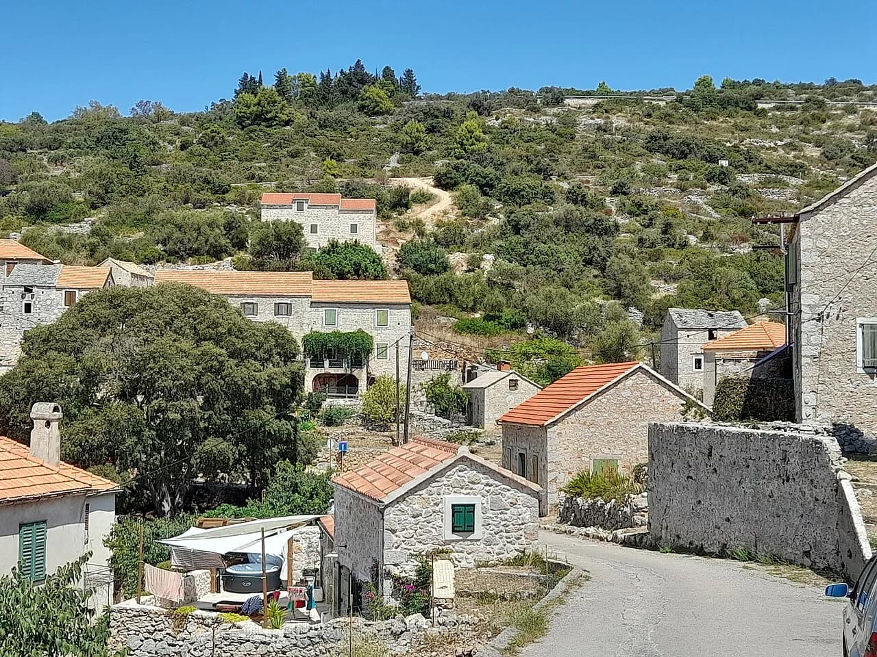 Velo Grablje, Hvar: a Quiet Inland Village Above Hvar Town