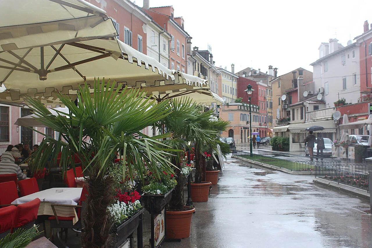 The square Trg Giovanni Pignaton in the old town of Rovinj
