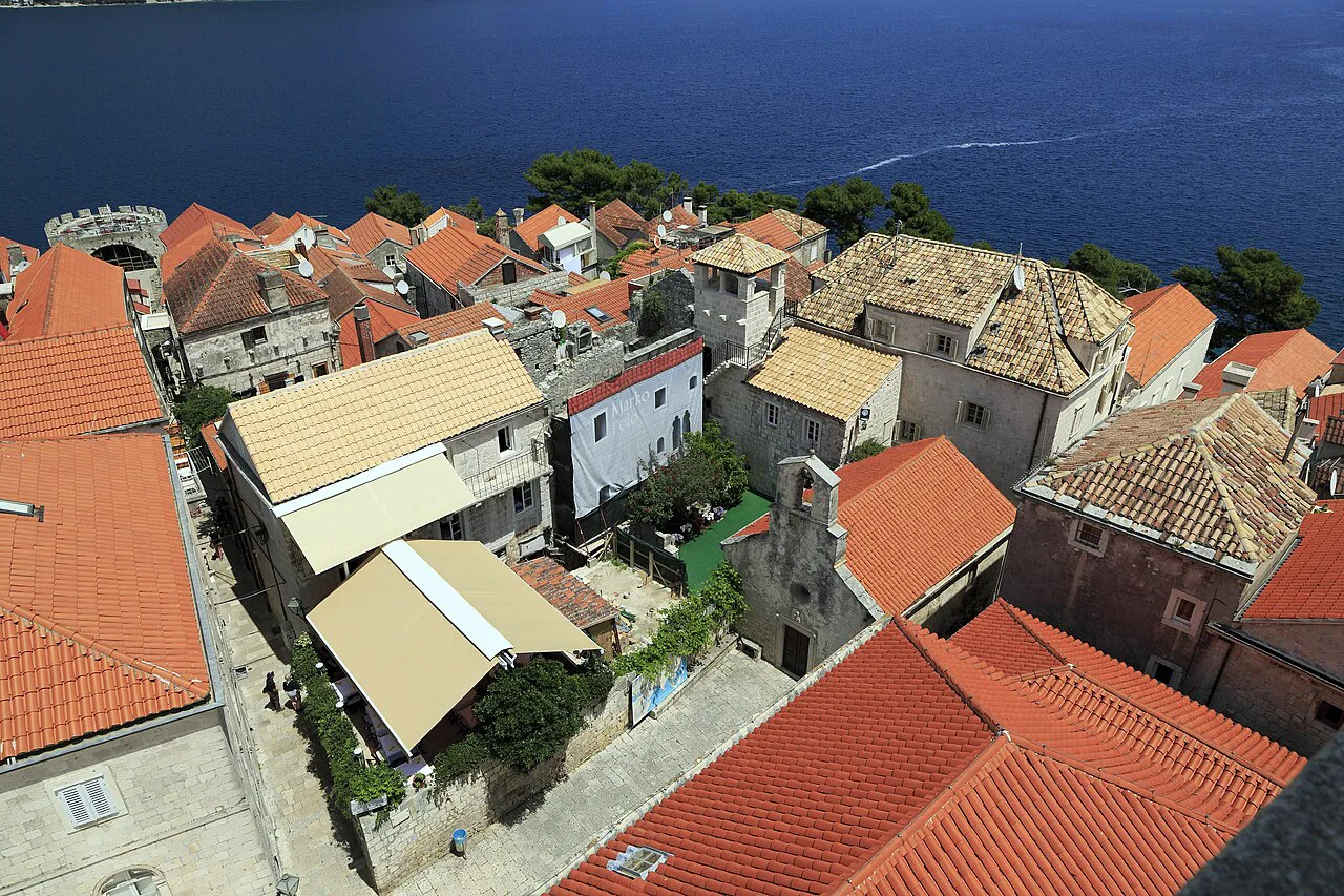 Red-tiled rooftops of Korčula Old Town around the alleged Marco Polo house