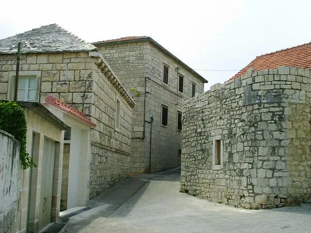 Stone houses along a lane in Selca on Brač