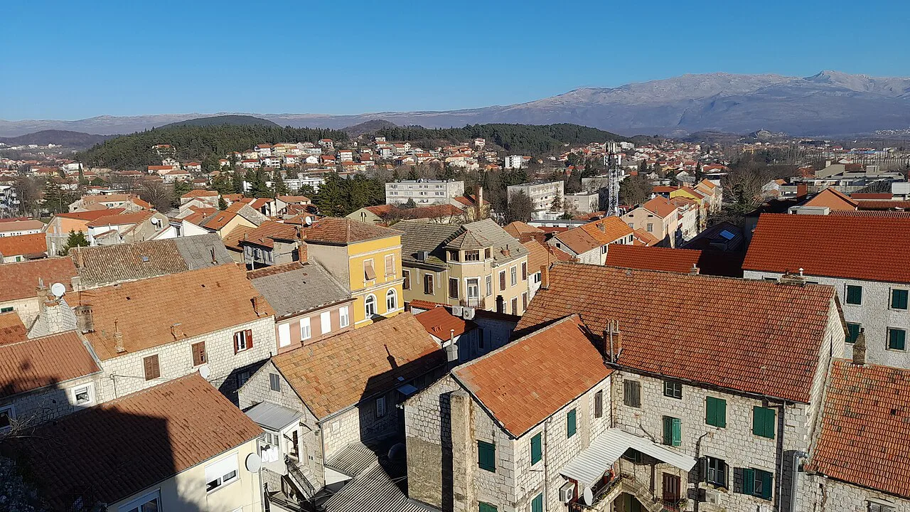 Red-roofed houses of Sinj with mountains in the background, Dalmatia